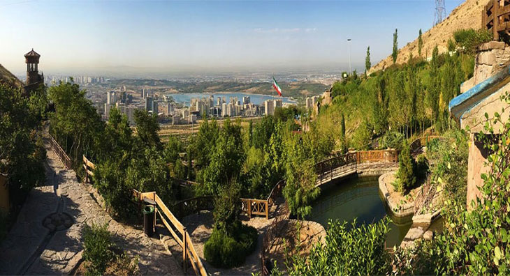 پارک آبشار تهران